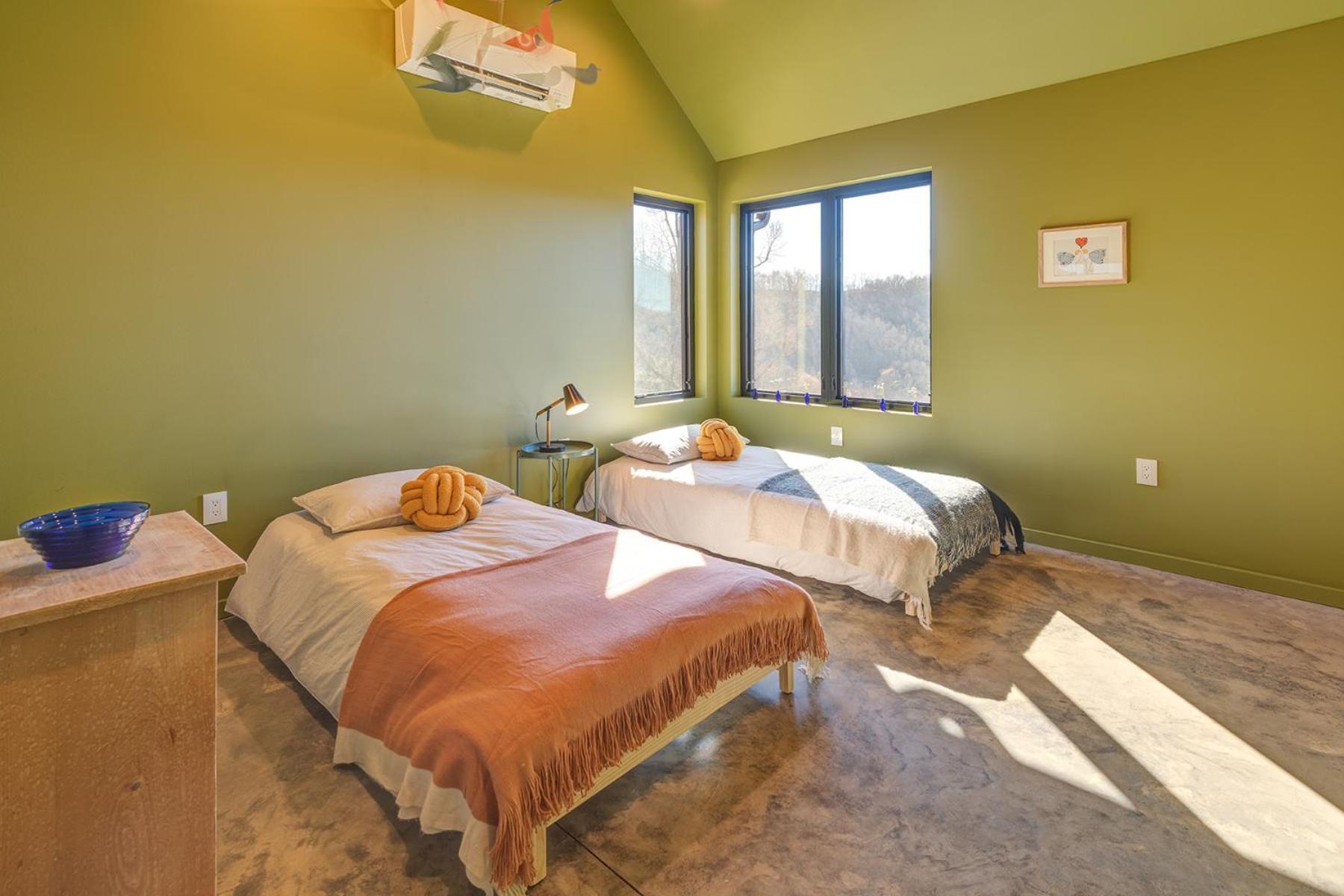 Morgan Branch Cabin In Marshall Villa ภายนอก รูปภาพ
